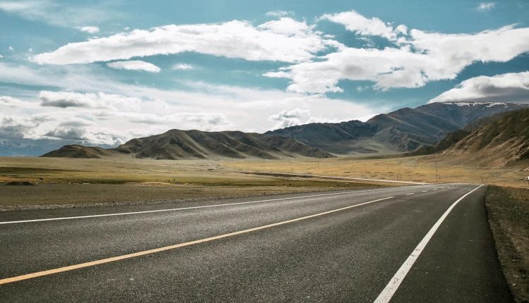Plantean que no vendamos por inspiración o intuición, sino por estructura, con una base sólida y sin retornar al piloto automático